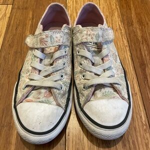 Girls Floral converse sneakers